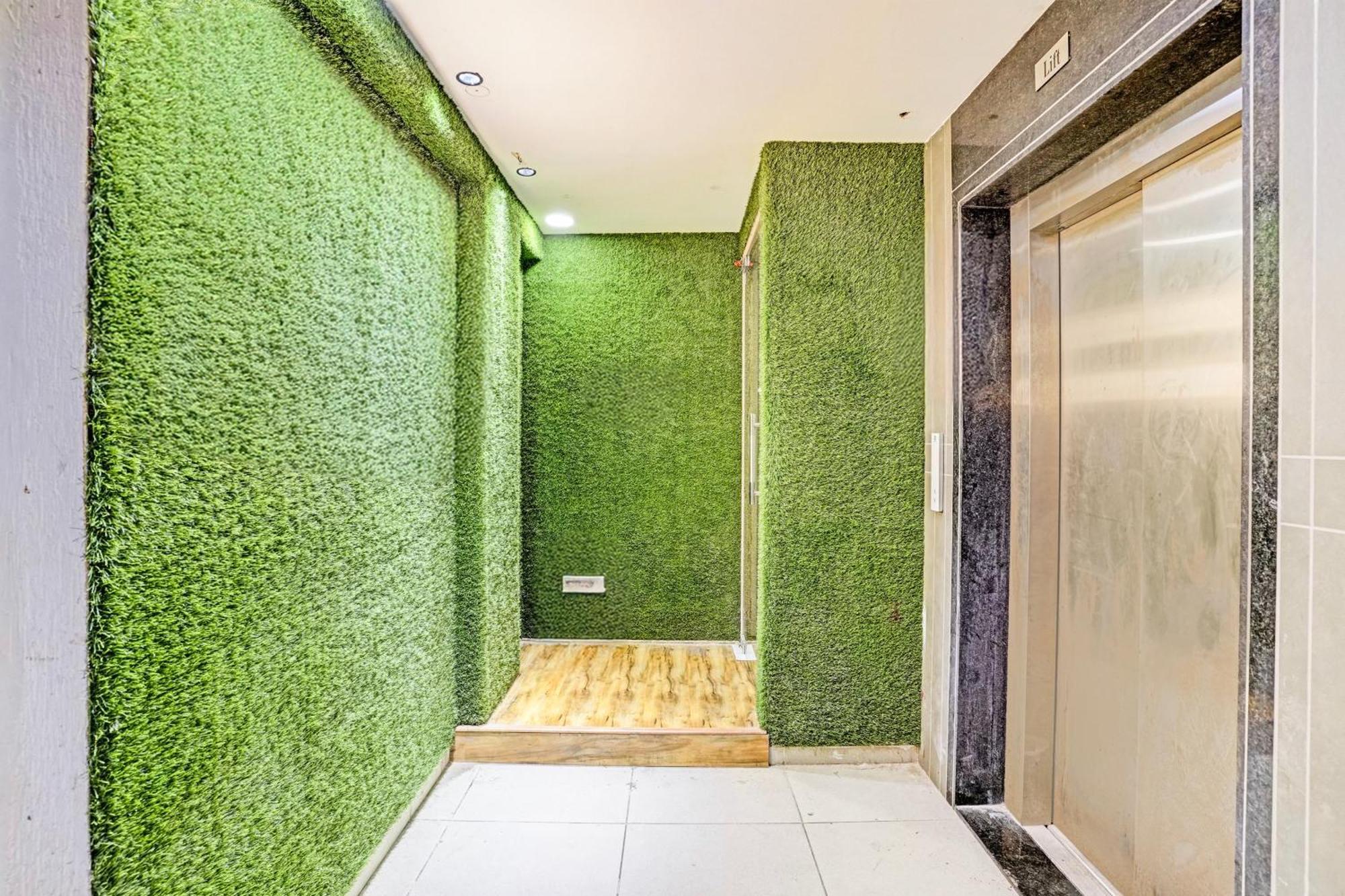 Super Collection O Vesu Surat Formerly Hotel Signature מראה חיצוני תמונה